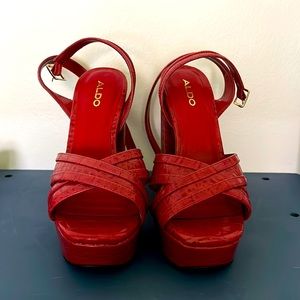 Aldo Red Platform